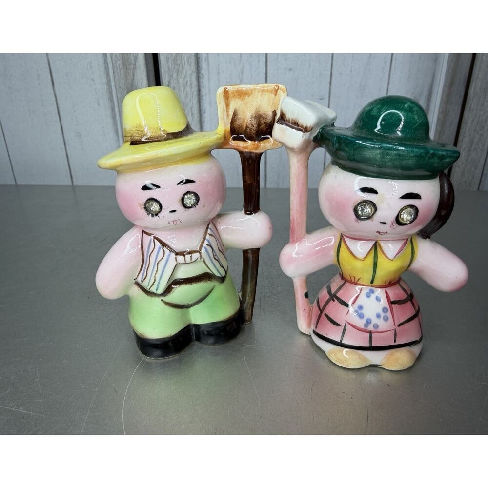 Vintage Lefton Anthropomorphic Farmer & Wife Salt & Pepper Shakers Jewel Eyes